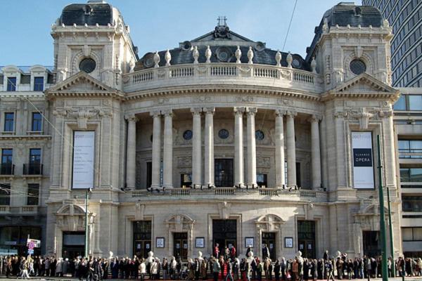 Appartamento Opera Anversa Esterno foto